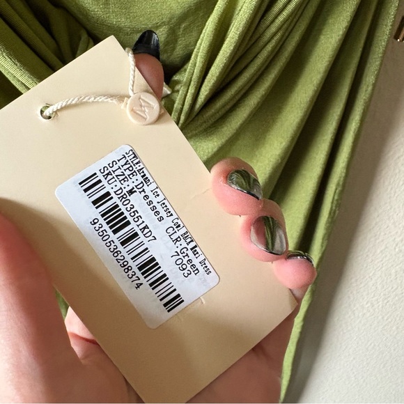 Meshki Green Sleeveless Cowl Neck Bodycon Maxi Dress - Picture 6 of 6